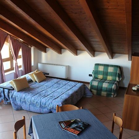 Casa Regina Daire Desenzano del Garda Dış mekan fotoğraf