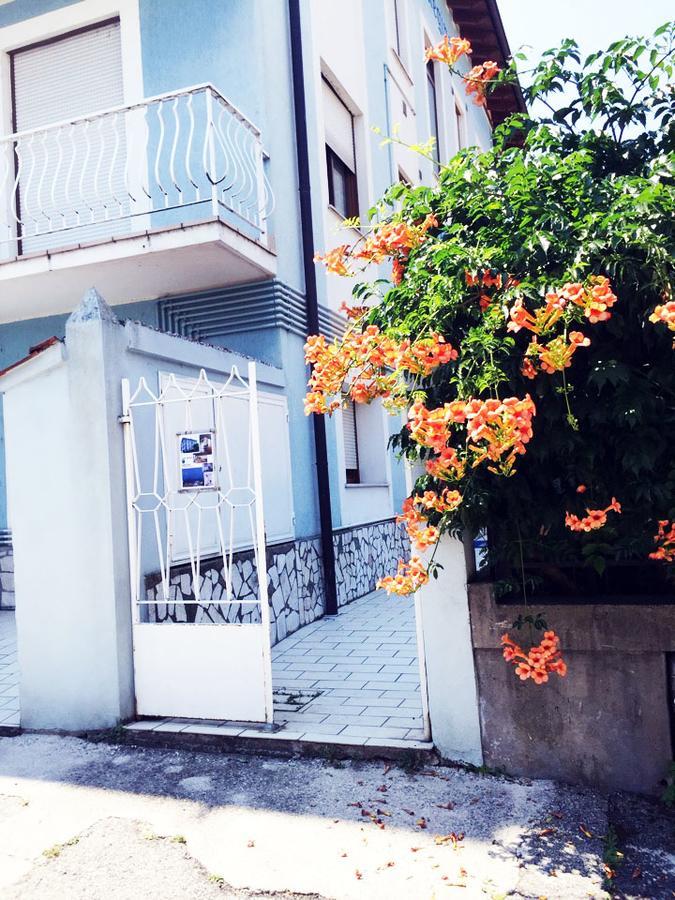 Casa Regina Daire Desenzano del Garda Dış mekan fotoğraf